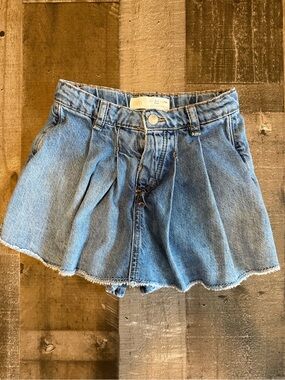 Zara Light Blue Denim Skort with Pleats size 3-4